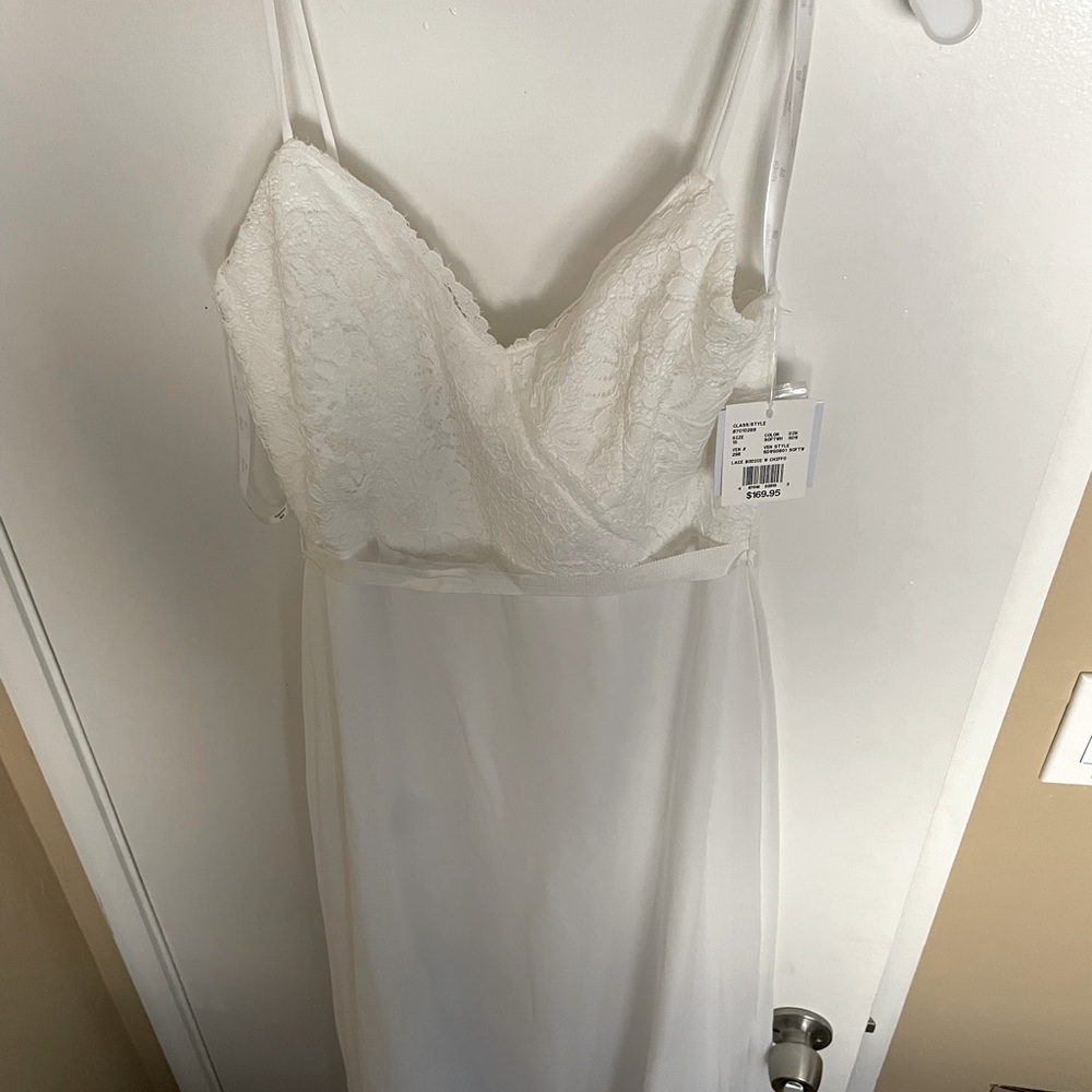 David’s Bridal Ivory Gown, Size 10